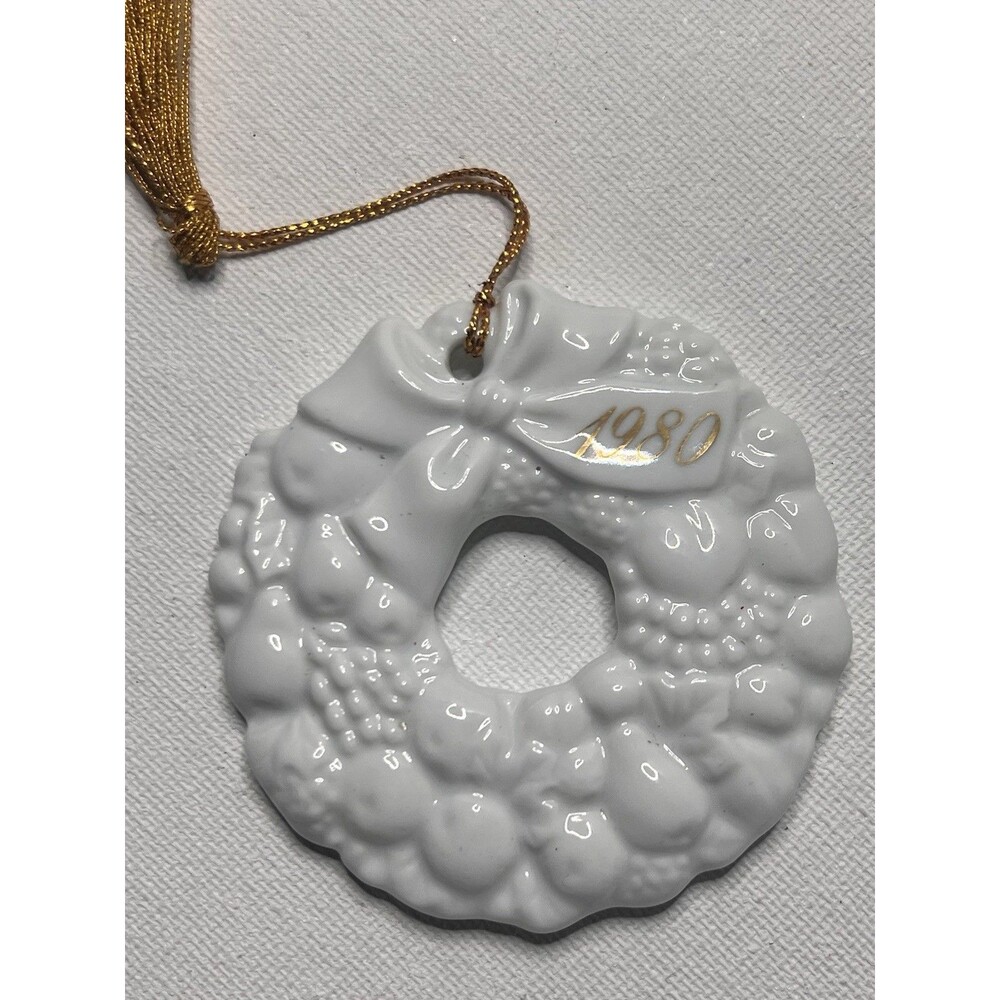 Vintage 1980 White Porcelain Christmas Wreath Ornament Gold Tassel Holiday Decor